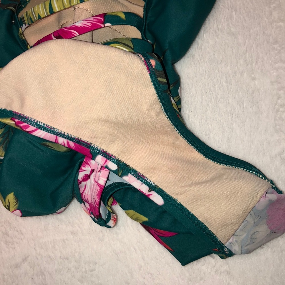 Kona Sol One Piece Bathing Suit - Picture 7 of 8